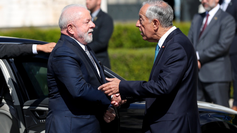 Lula, primit cu protest de refugiatii ucraineni din Portugalia. Liderul brazilian a incercat sa-si justifice declaratia controversata Imagine