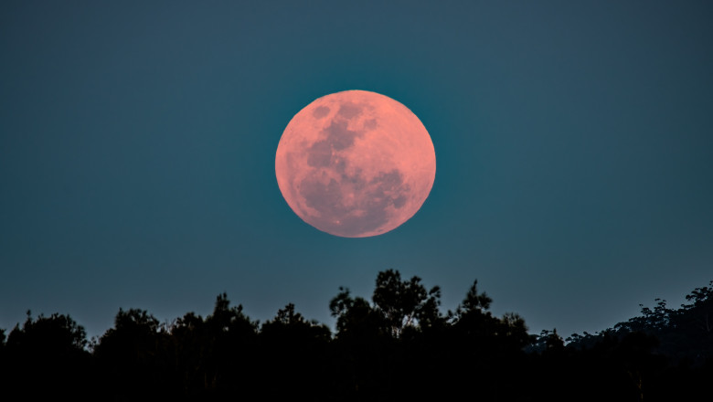 Luna Roz pe 13 aprilie. Cand poate fi observat fenomentul astronomic in Romania si ce semnificatie are Luna plina Imagine
