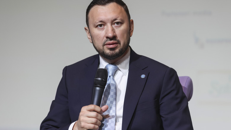 Lupii, sacalii si porcii mistreti, in atentia ministrului Mircea Fechet. „Nu avem probleme doar cu ursul” Imagine