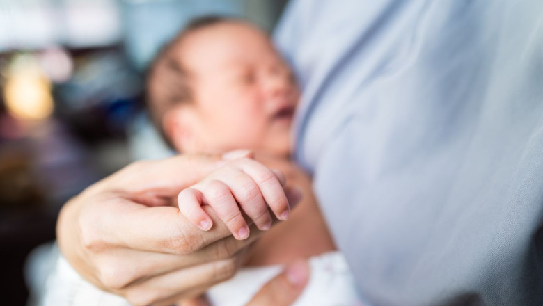 Lupta pentru doua vieti: Iulia, mama care a invins cancerul in sarcina dupa ce a cerut a doua opinie de la dr. Gheorghe Peltecu Imagine
