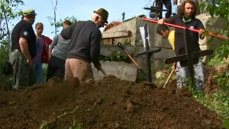 Luptatori anticomunisti, deshumati Imagine