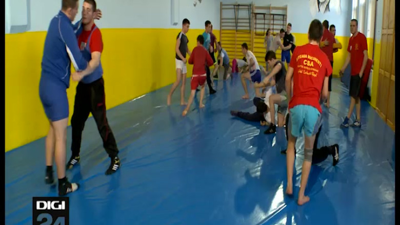 Luptatorii oradeni, pe podiumul "nationalelor" de seniori Imagine