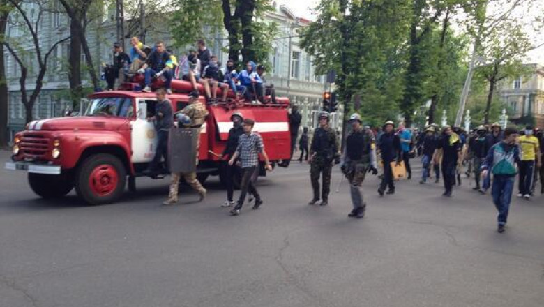 Lupte de strada la Odessa. Un mort si cel putin zece raniti Imagine