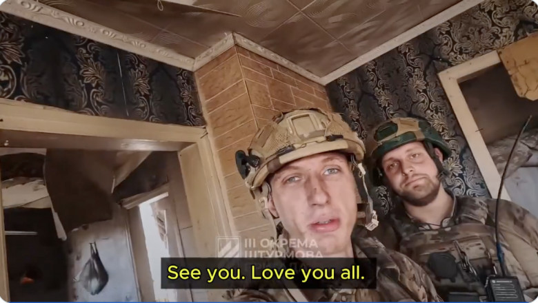„M-am saturat. Ma duc peste ei si-i termin”. Soldatii ucraineni cuceresc pozitiile rusilor in padure si iau prizonieri Imagine