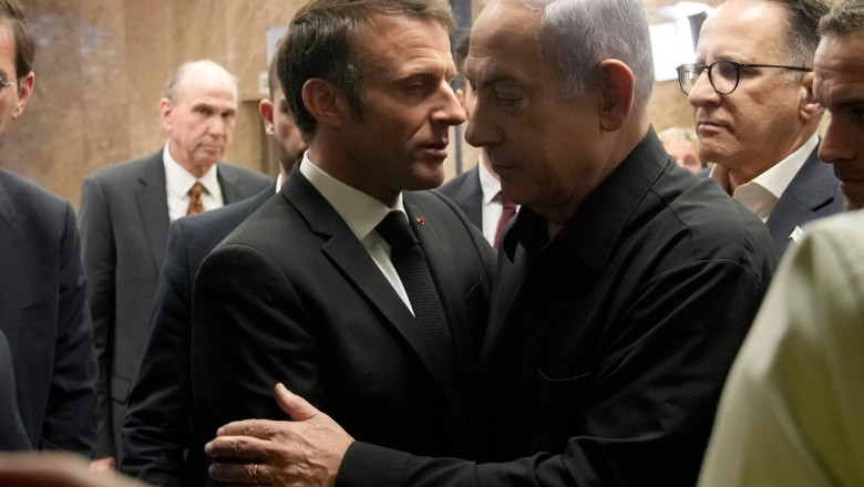 Macron l-a atentionat pe Netanyahu ca „transferul fortat de populatie constituie o crima de razboi” Imagine