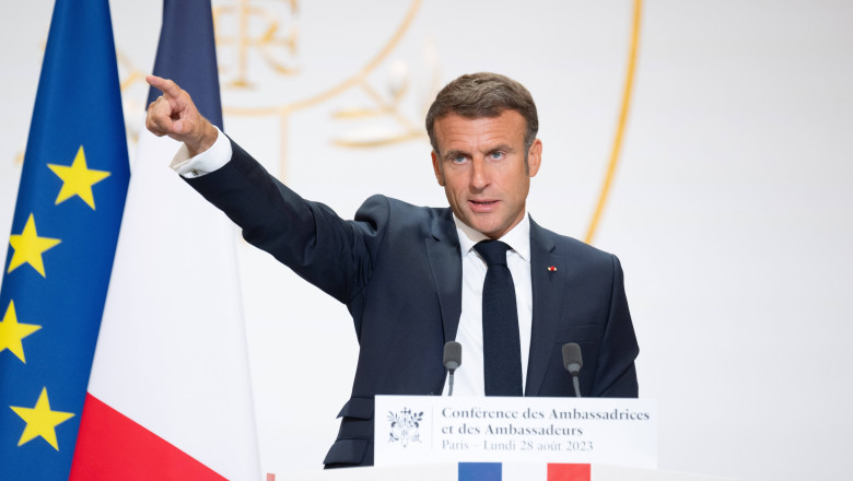 Macron spune ca junta din Niger „l-a luat ostatic” pe ambasadorul francez si ca il infometeaza intentionat Imagine