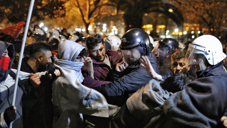 MAE a emis avertizare de calatorie pentru Turcia, dupa protestele din Istanbul si alte orase Imagine