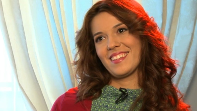 Magda Coman, singurul fotomodel roman care defileaza in scaun cu rotile Imagine