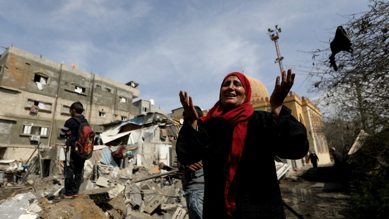 Mai mult de jumatate dintre persoanele ucise in Fasia Gaza sunt femei, copii si batrani Imagine