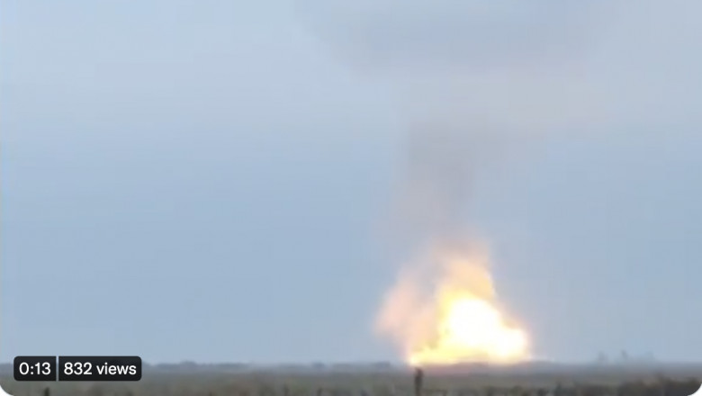 Mai multe explozii raportate in Crimeea, in zona unui aeroport militar si a unui depozit de munitii ale rusilor Imagine