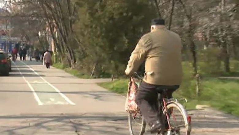 Mai multe piste de biciclete in capitala Banatului. Ce spun insa pasionatii mersului pe doua roti Imagine