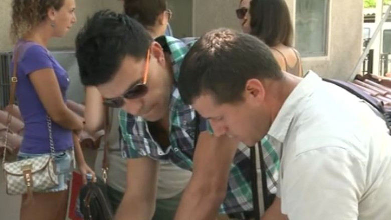 Mai multi bucuresteni au depus plangere impotriva agentiei de turism care s-a inchis peste noapte Imagine