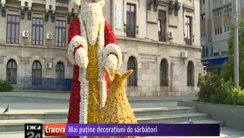 Mai putine decoratiuni de sarbatori in Craiova   Imagine