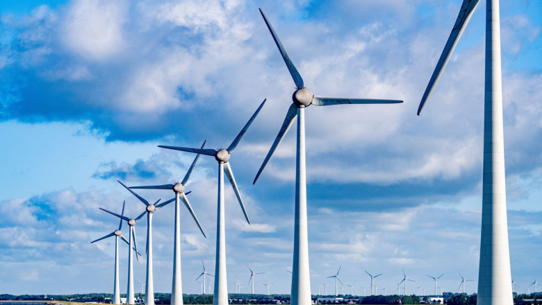 Majoritatea guvernelor mondiale nu respecta angajamentul ONU de a tripla energia provenita din surse regenerabile, spun climatologii Imagine