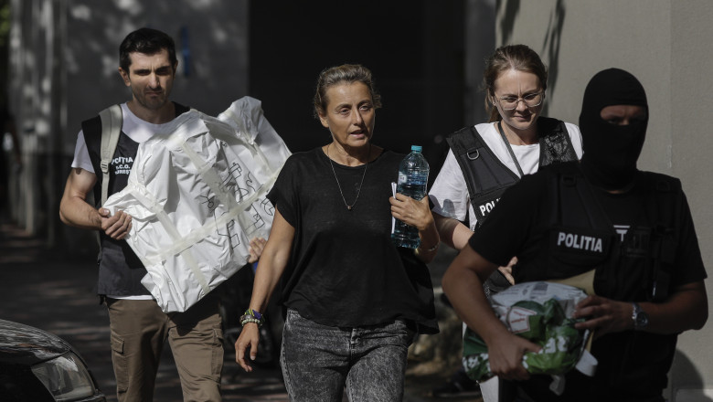 Mama lui Vlad Pascu a fost retinuta pentru 24 de ore, dupa ce a incercat sa santajeze martorii din dosar Imagine