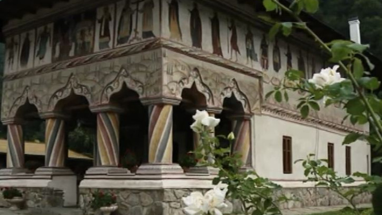 Manastirea Lainici, „Mireasa" Defileului Imagine