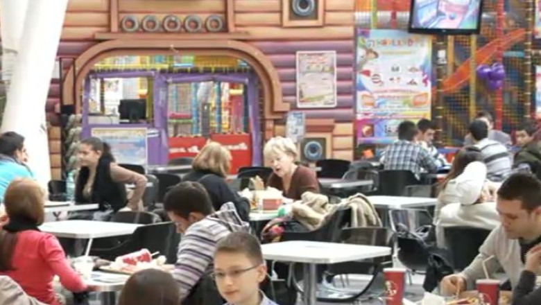 Mancatul emotional creste riscul de obezitate Imagine