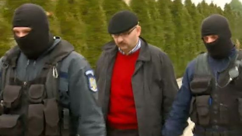 Mandate de arestare in cazul devalizarii UCM Resita Imagine