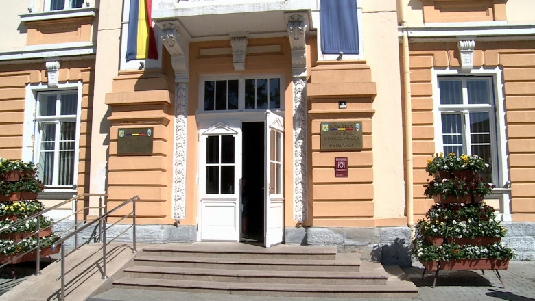 Mandatul lui Emilian Francu a incetat. Atributiile de primar au fost preluate de viceprimarul Ion Gigi Matei Imagine