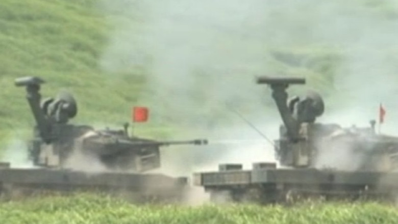 Manevre militare cu public in Japonia Imagine