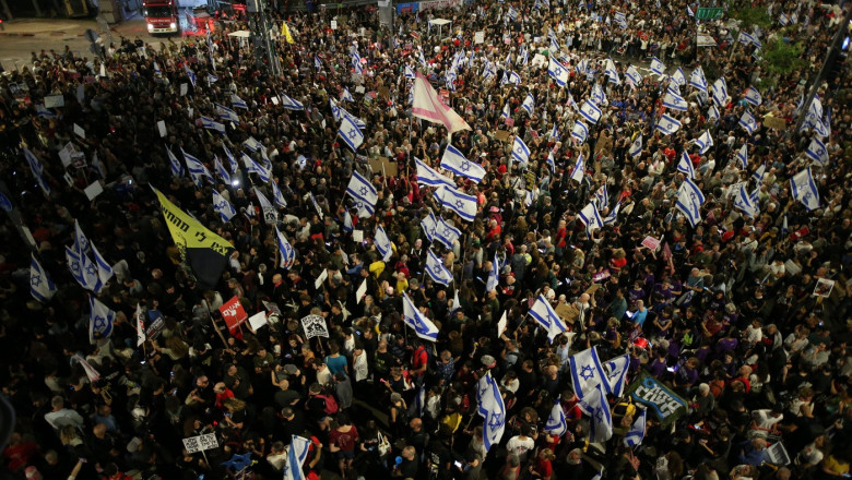 Manifestatie cu mii de oameni la Tel Aviv pentru eliberarea ostaticilor. Mobilizare uriasa dupa 600 de zile de razboi Imagine