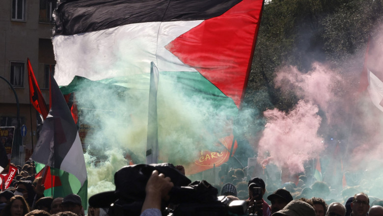 Manifestatii pro-palestiniene in mai multe orase europene. Incidente la Roma si Berlin Imagine