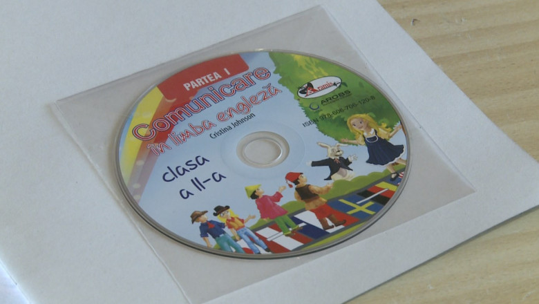 Manuale digitale inutile. Invatatorii de la scolile din Vaslui nu au videoproiectoare pentru lectiile interactive Imagine