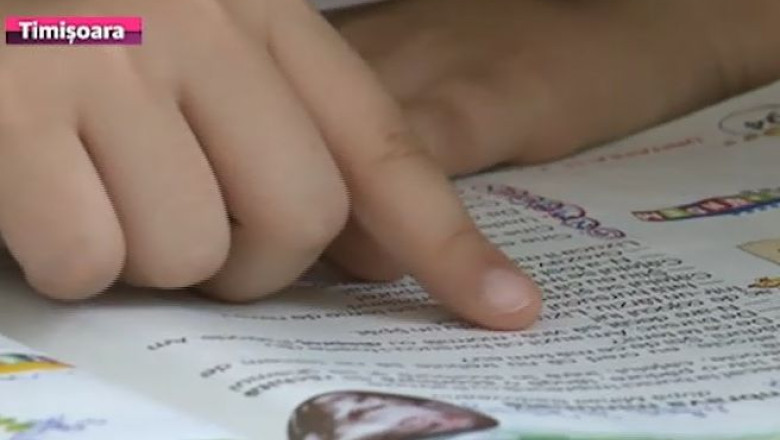 Manuale vechi pentru elevii din clasele mici. Ministerul Educatiei a hotarat sa prelungeasca perioada de folosire a vechilor carti Imagine