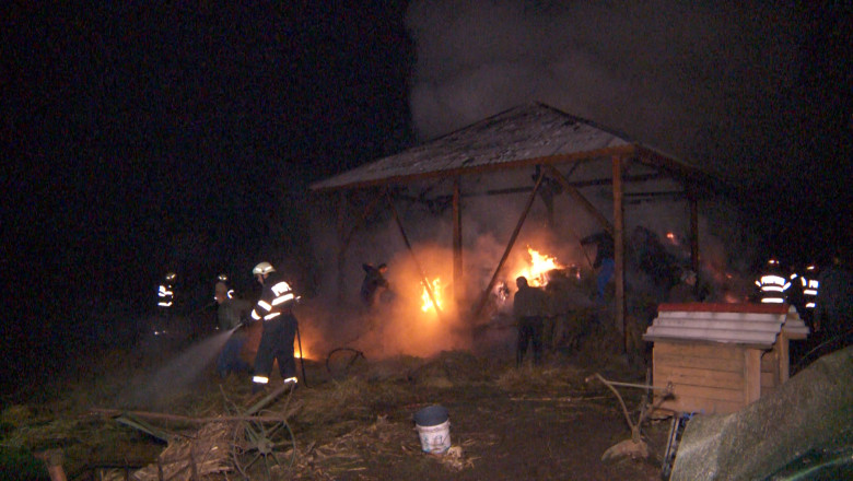 MARAMURES. Piromanul din Satulung a provocat al cincilea incendiu intr-o saptamana Imagine