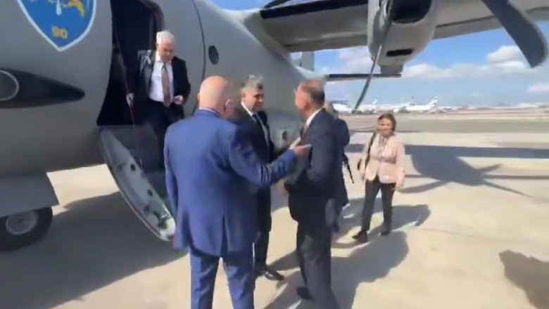Marcel Ciolacu a ajuns in Israel cu un avion militar Spartan Imagine