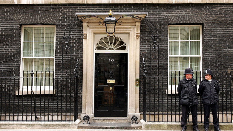 Marea Britanie a inghetat active ale oligarhilor rusi in valoare de 18 miliarde de lire sterline Imagine
