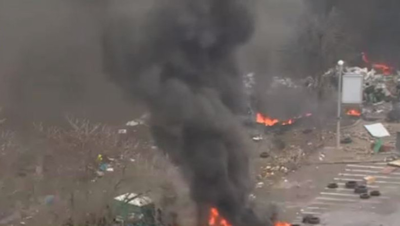 Marea Britanie si Canada si-au inchis ambasadele de la Kiev Imagine