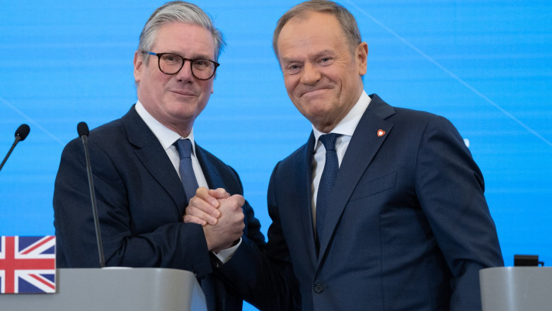 Marea Britanie si Polonia isi unesc fortele impotriva Rusiei si semneaza un nou tratat de aparare