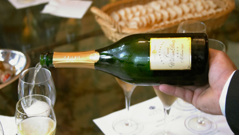 Marea majoritate a vest-europenilor sprijina tarifele de retorsiune impotriva SUA. Rezultatele celui mai recent sondaj de opinie Imagine