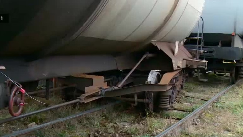 Marfar deraiat din cauza hotilor de fier Imagine