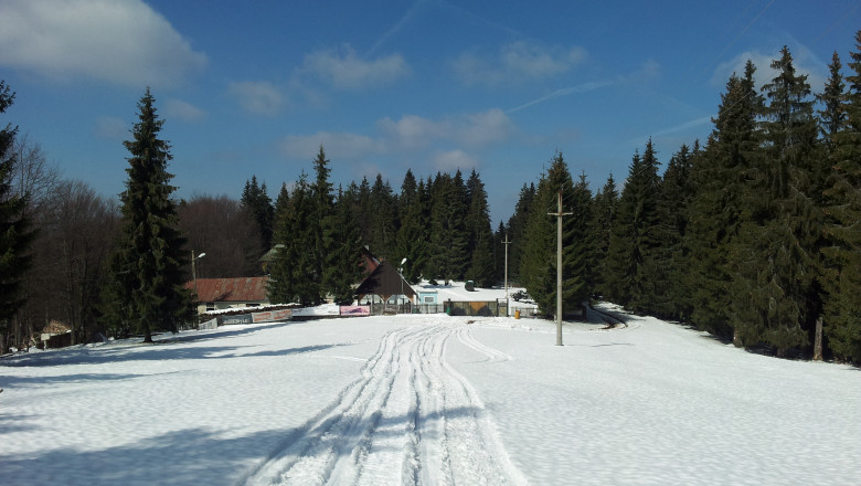 Martie sub zapada in statiunea Stana de Vale, din judetul Bihor Imagine
