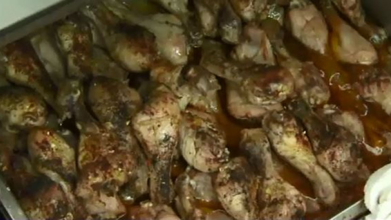 Masa bogata de Paste pentru nevoiasi Imagine