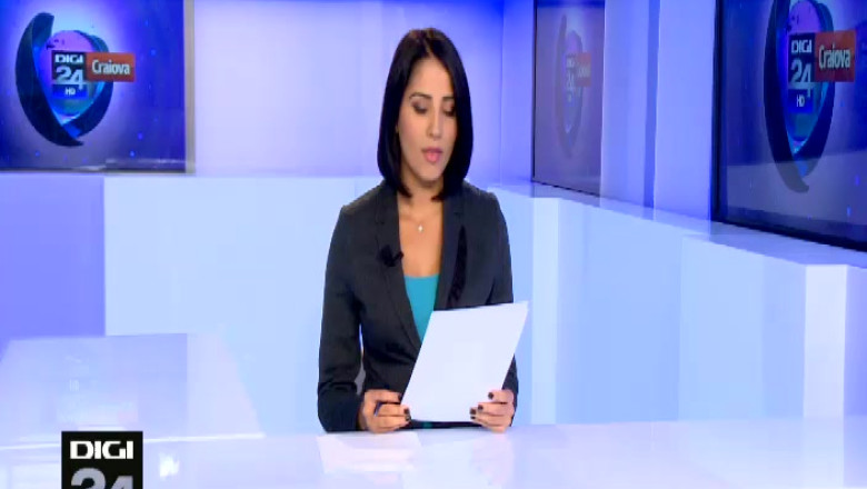 Masina prinsa intr-o alunecare de teren, la Orsova Imagine