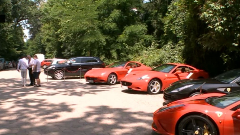 Masinile de lux, slabiciunea romanilor cu bani Imagine