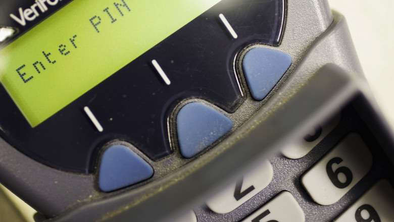 MasterCard a inceput procedurile pentru ca romanii sa-si poata plati taxele cu cardul Imagine