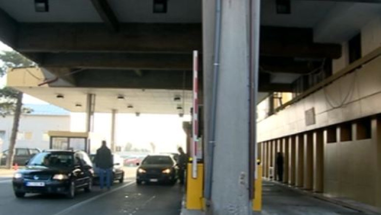 Masuri la granitele Romaniei cu Ucraina. La Radauti s-a amenajat un centru pentru refugiati, cu 70 de paturi Imagine