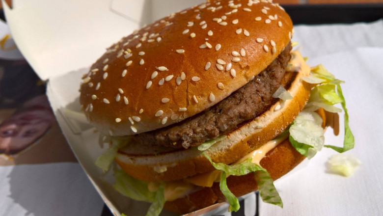 McDonald’s pierde dreptul de a folosi denumirea „Big Mac” pentru burgerii de pui in UE, dupa un proces de 17 ani  Imagine