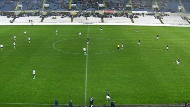 Meci de fotbal castigat in 50 de secunde Imagine