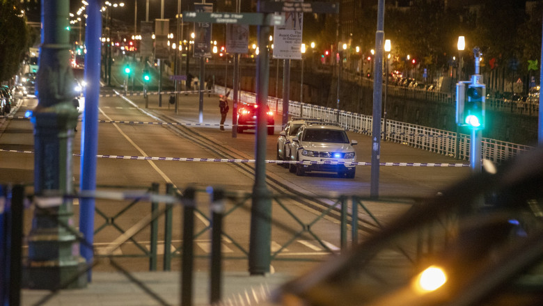 Meciul de fotbal Belgia - Suedia a fost suspendat. Persoanele ucise in atacul terorist de la Bruxelles erau suporteri suedezi Imagine
