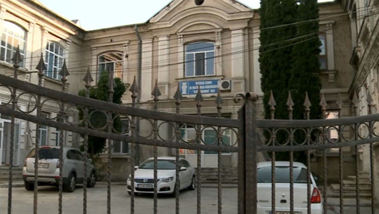 Medicii care s-au ocupat de gravida de la Maternitatea "Elena Doamna" au mintit. Surse IML: Bebelusul era mort la internare Imagine