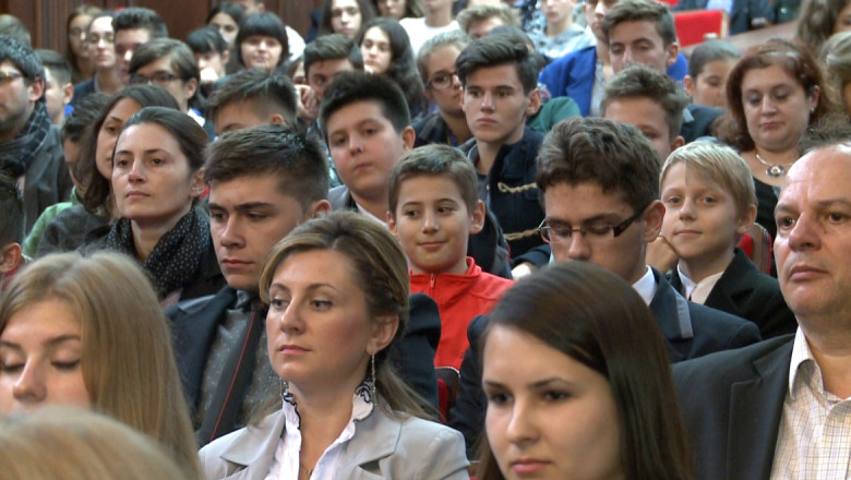 Meditatii gratuite pentru cei mai buni elevi din Iasi, la Centrul de Excelenta Imagine