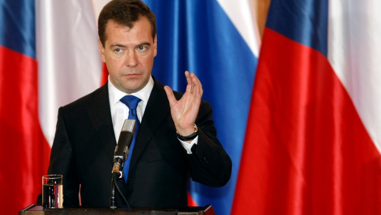 Medvedev, mesaj amenintator: Rusia nu va opri razboiul, chiar daca Ucraina renunta la un viitor in NATO Imagine