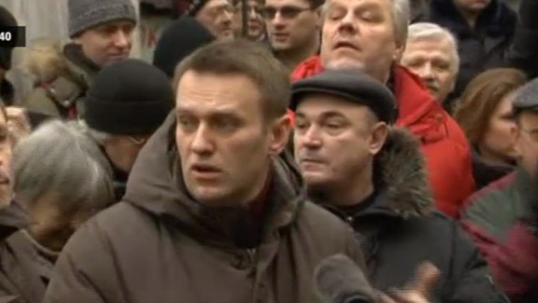 Membri ai opozitiei ruse, condamnati. Zeci de arestati la un miting anti-Putin, in fata unui tribunal rus Imagine