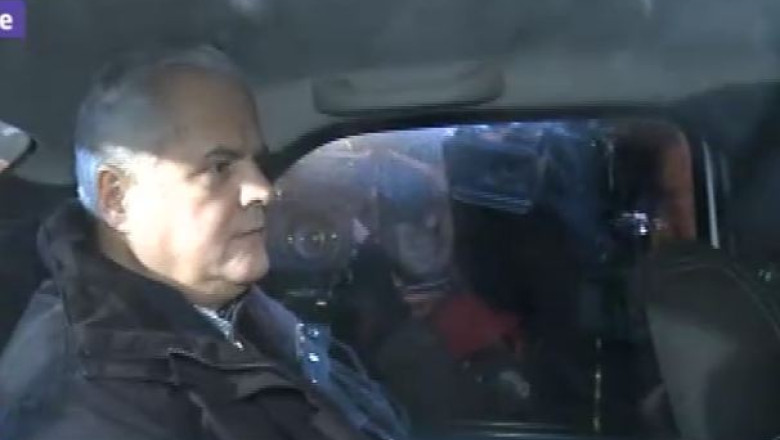 Membrii familiei lui Adrian Nastase i-au facut prima vizita la penitenciar Imagine