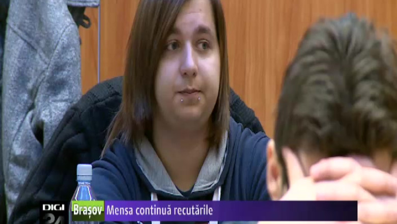 Mensa continua recutarile Imagine